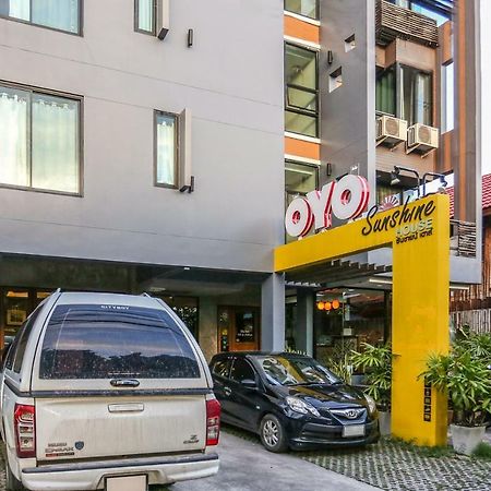 Отель Oyo 233 Sunshine House Чиангмай Экстерьер фото